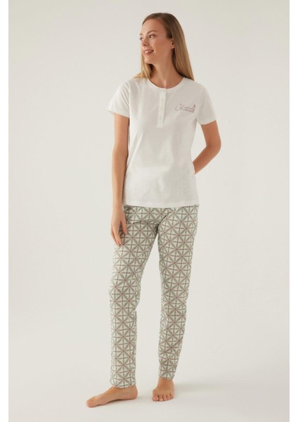 Arnetta 3 Düğmeli Suprem Pijama Takımı fiyatları