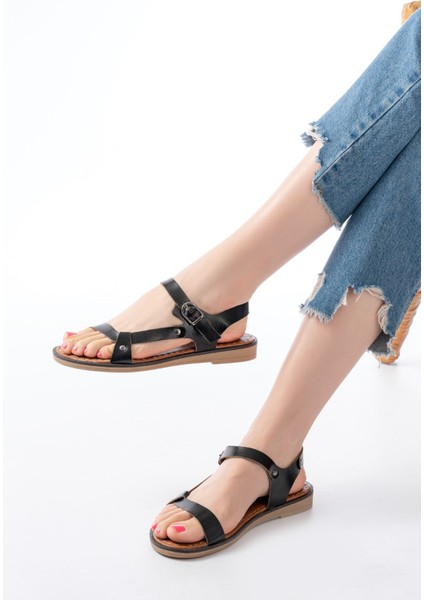 205-090 Siyah Deri Tokalı Kadın Sandalet