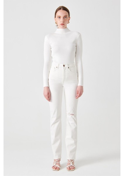 Sarah Slim Straight Fit Beyaz Kadın Jean Pantolon