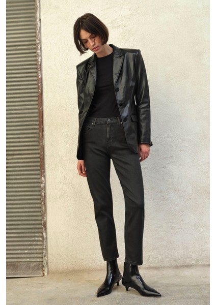 Issa Slim Fit Yüksek Bel Kaplamalı Siyah Kadın Jean Pantolon modelleri