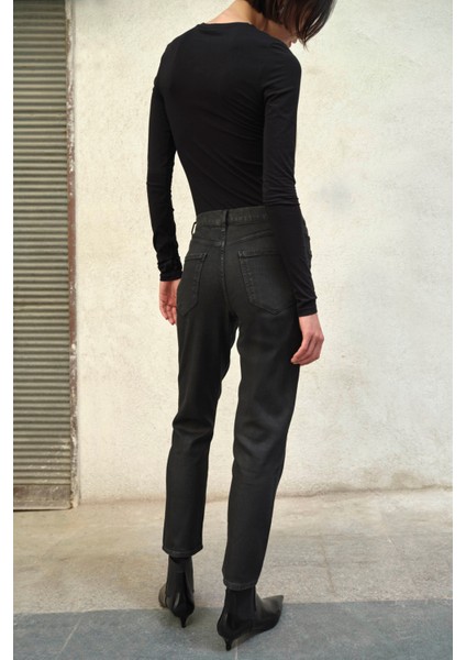 Issa Slim Fit Yüksek Bel Kaplamalı Siyah Kadın Jean Pantolon fırsatları