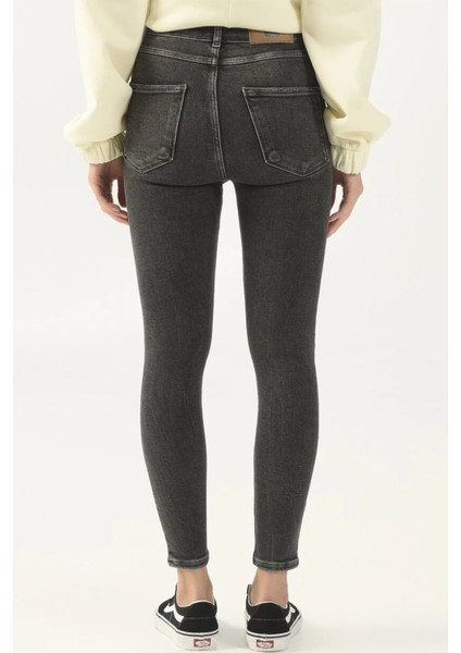 Skinny Fit Ekstra Esnek Anstrasit Kadın Jean Pantolon