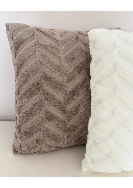 Punch Desenli Çift Taraflı Jakarlı Kırlent,1 ADET,43 x 43 cm ,füme,ekru,vizon modelleri