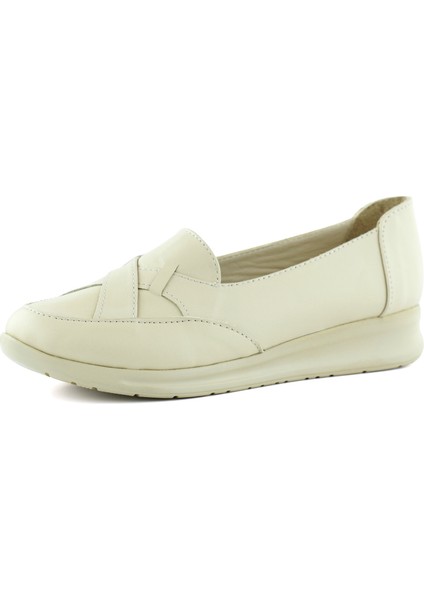 Mammina Beyaz Deri Çapraz Bant Detaylı Slip-On Günlük Ayakkabı