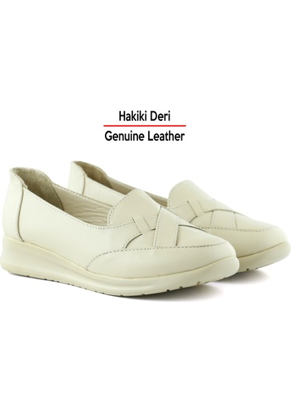 Mammina Beyaz Deri Çapraz Bant Detaylı Slip-On Günlük Ayakkabı