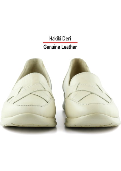 Mammina Beyaz Deri Çapraz Bant Detaylı Slip-On Günlük Ayakkabı