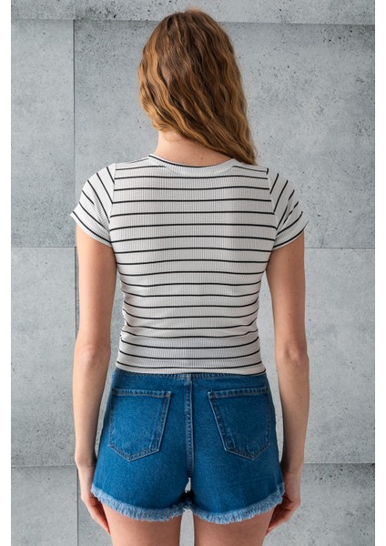 Kadın Bisiklet Yaka Kısa Kollu Çizgili Body Siyah - 25506