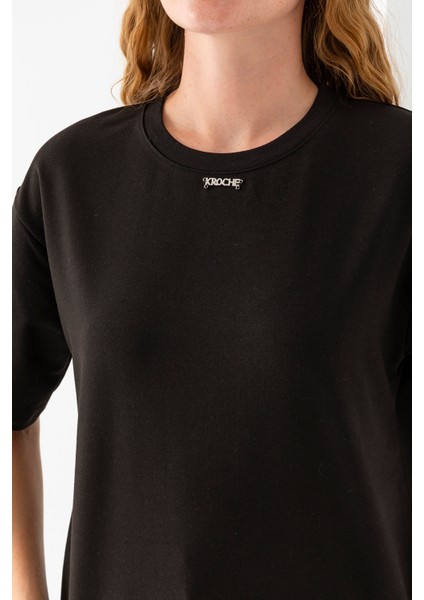 Kadın Bisiklet Yaka Kroche Aksesuarlı T-Shirt Siyah - 25779