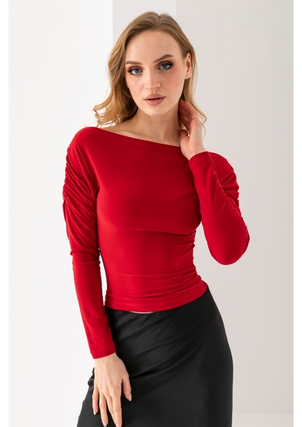 Kadın Kayık Yaka Omzu Büzgü Detaylı Uzun Kollu Bluz Bordo - 2433
