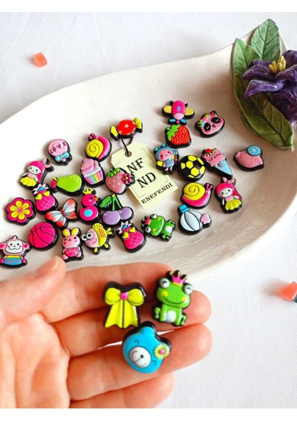 5 Adet Sticker 3D Yapışkanlı Matara Sticker Karışık Gelir Hediye Oyuncak Desenli