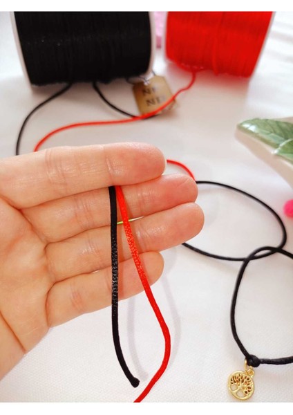 ENEFENDİ 10 Pembe Boncuk 2m Siyah 2m Lacivert 2m Kırmızı Floş Ip ve Bileklik Aparatı Plastik Hediye