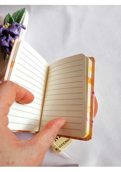 Not Defteri Anı Hediye Kız Genç Çizgili Defter 80 Yaprak A7 Cep Boy Desenli Lastikli Vizon fırsatları