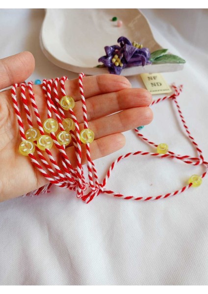 10 Adet Sarı Boncuklu Marteniçka Bileklik Şans Arkadaş Sevgili Eş Çocuk Hediye Bahar Bilekliği fiyatları