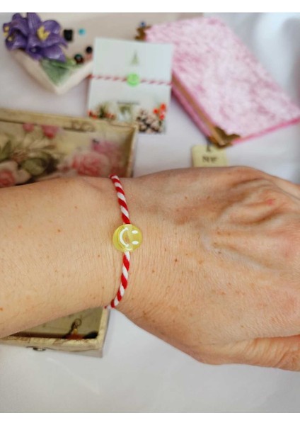 10 Adet Sarı Boncuklu Marteniçka Bileklik Şans Arkadaş Sevgili Eş Çocuk Hediye Bahar Bilekliği fırsatları