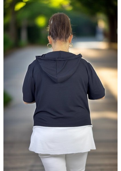 Kapşonu Mini Yırtmaçlı Kelebek Baskılı Büyük Beden Bluz fiyatları