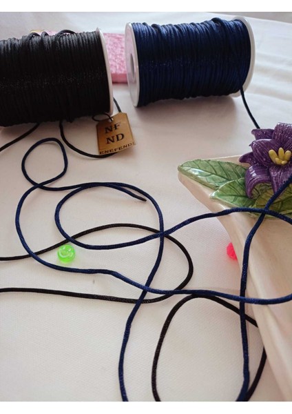 ENEFENDİ 4 Metre(Toplam) Floş Ip Sıçan Kuyruğu Kalınlığı 2mm Lacivert Siyah Bileklik Takı k Ipi modelleri