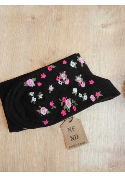 2 Çift Siyah(Dikişsiz) Beyaz(Dikişli) Kadın Çorabı Puantiyeli Kalpli Kolej Pamuklu Simli Çorap 36-40 indirimleri