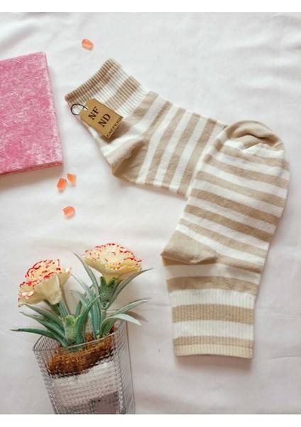2 Çift Dikişsiz Pamuk Çorabı Soket Yumuşak Kadın Kiremit Krem Çorap Hediye 36-40 fırsatları