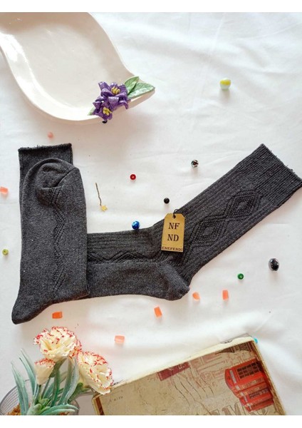 2 Çift Yünlü Termal Erkek Kokulu Kışlık Soket Kalın Desenli Çorap Hediye Füme Siyahbeyaz 40-45 fiyatları