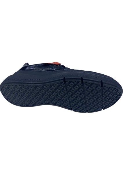 Kadın Bağcıklı Sneaker