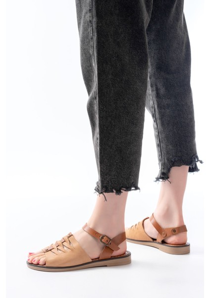 205-029 Siyah Ortopedik Deri Kadın Sandalet fiyatları