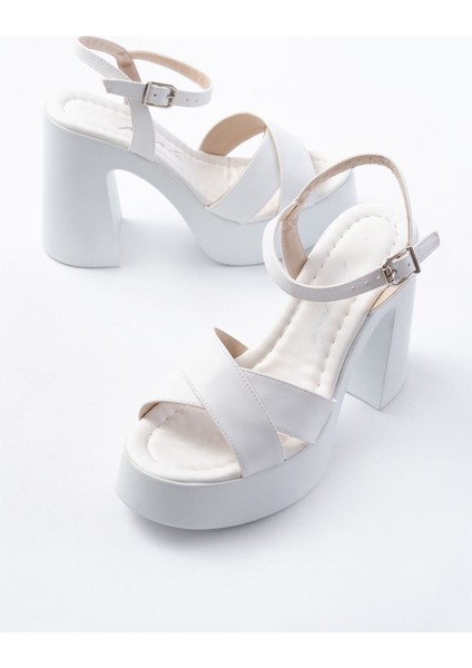 P-105 Siyah Çapraz Kalın Topuklu Kadın Sandalet indirimleri