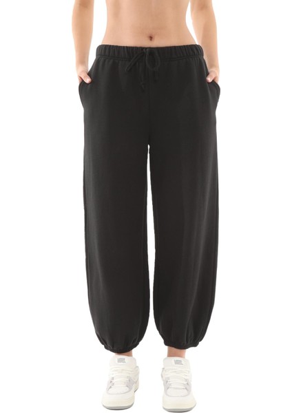 VN000MB4BLK1 Vans Vargas Balloon Sweatpant Kadın Eşofman Altı Siyah