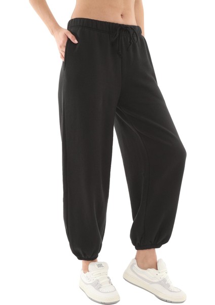 VN000MB4BLK1 Vans Vargas Balloon Sweatpant Kadın Eşofman Altı Siyah