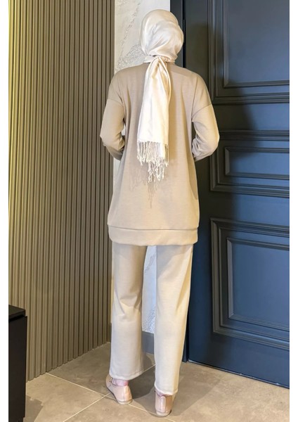 Ön Taşlı Bisiklet Yaka Büyük Beden Tesettür Tunik Pantolon Ikili Takım P-00016528 modelleri