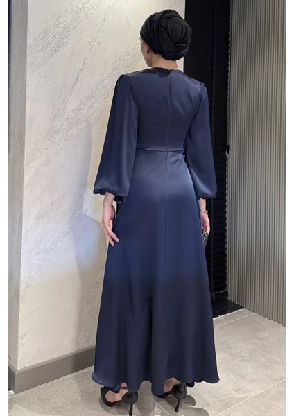 Yan Bağcık Detaylı Tesettür Saten Abiye Elbise P-00016358 fırsatları