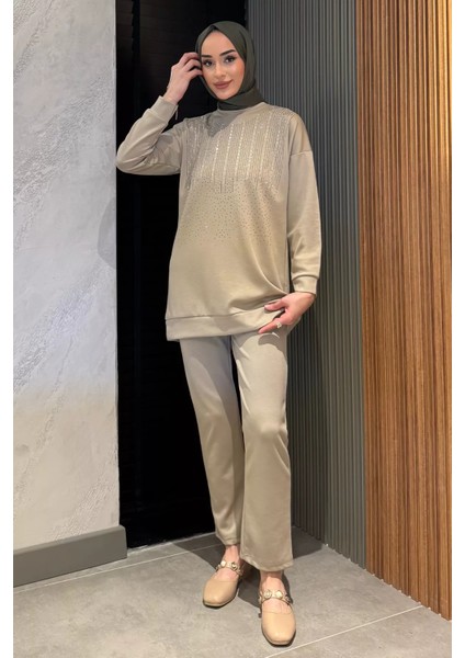 Büyük Beden Taşlı Tesettür Tunik Pantolon Ikili Takım P-00016524