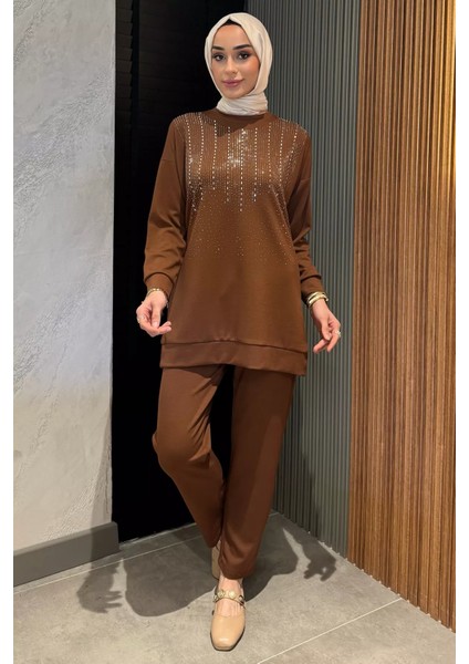 Büyük Beden Taşlı Tesettür Tunik Pantolon Ikili Takım P-00016524