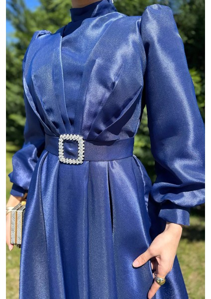 Kadın Ön Drapeli Omuz Detaylı Bel Taşlı Kuşaklı Prenses Model Tesettür P-00016300 modelleri