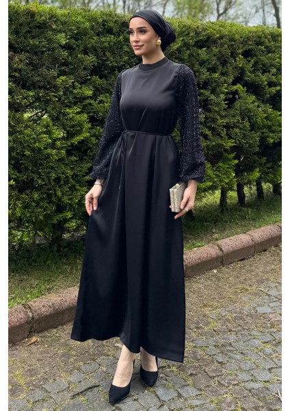 Kolları Güpürlü Taşlı Bel Bağcıklı Tesettür Saten Abiye Elbise P-00016257