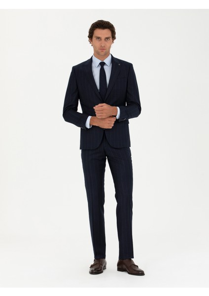 Erkek Lacivert Slim Fit %100 Yün Çizgili Kırlangıç Yaka Takım Elbise 50276505-VR033