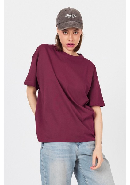 Bordo Omuz Yazı Baskılı %100 Pamuk Oversize Tişört 2150-30M