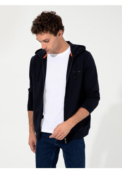 Erkek Lacivert Sweatshirt 50247910-VR033