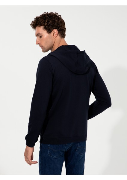 Erkek Lacivert Sweatshirt 50247910-VR033