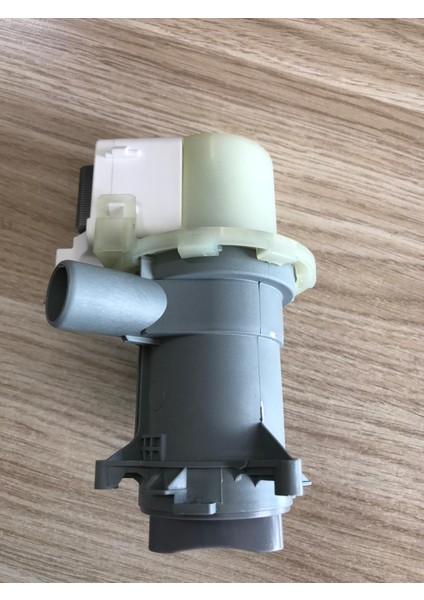 Çamaşır Makine Pompası Arçelik Beko Grindig Stoklu Orjinal ürünüdür