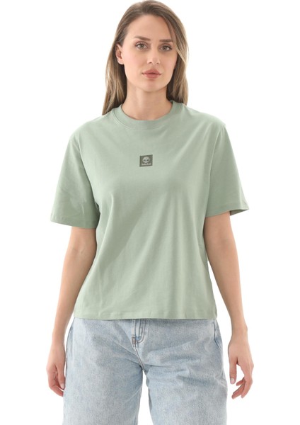 TB0A5RZXEC61 Timberland Stack Logo Short-Sleeve Tee Kadın T-Shirt Yeşil