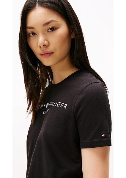 Kadın Th Yazı Logo T-Shirt - Siyah fırsatları