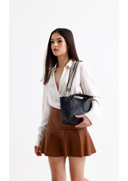 Besti Siyah Uzun Askılı Çapraz Çanta fiyatları