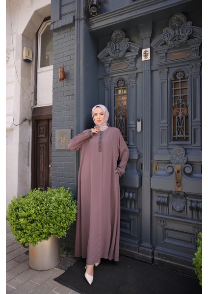 Anne Taşlı Nakışlı Ferace -Petek Kumaş