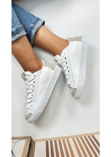 Günlük Kadın Sneaker Bağcıklı Tırtıklı Taban Süet Detaylı Yürüyüş Spor Ayakkabı 07 fırsatları