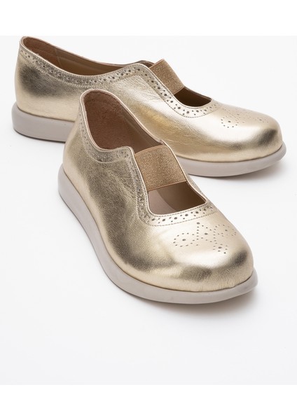 Chelle Beyaz Cilt Lastikli Deri Kadın Günlük Ayakkabı