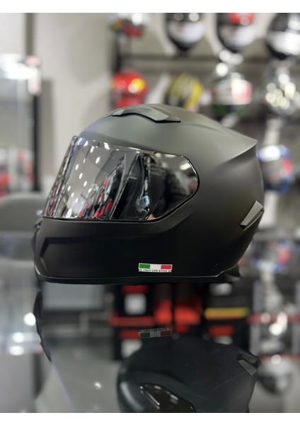 820 Mat Siyah Ayna Vizörlü Kapalı Kask indirimleri