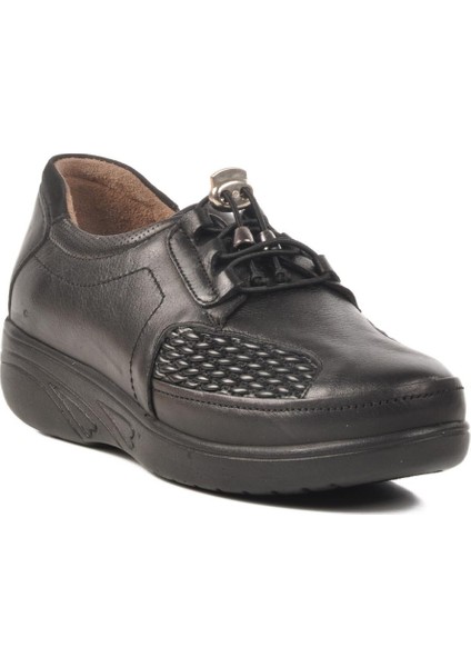 42632 Z Siyah Deri Kadın Günlük Ayakkabı