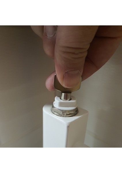 Panel Radyetör, Havlupan, Petek, Pürjör, Hava Alma Anahtarı (4 Adet) indirimleri