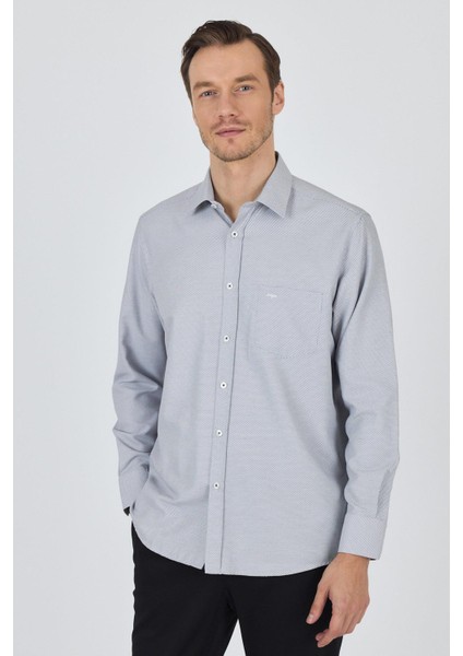 Siyah Sert Yaka Kendinden Desenli Classic Pamuklu Comfort Fit Gömlek 1004250220