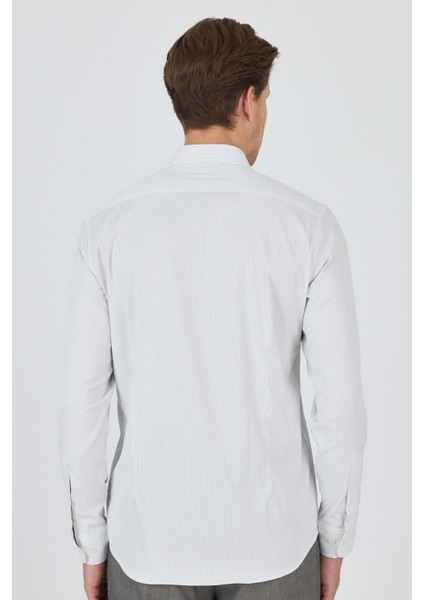 Beyaz Sert Yaka Cepsiz Gabardin Uzun Kol Slim Fit Esnek Gömlek 1004250231 indirimleri